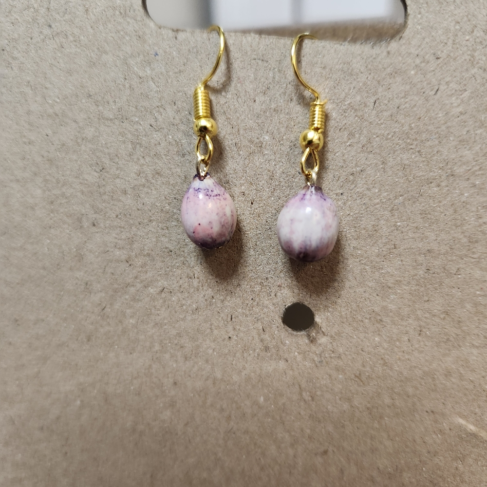 Gold Tone Hook Dangle Earrings Purple Seed Handmade Artisan Fashion Simple NWT
